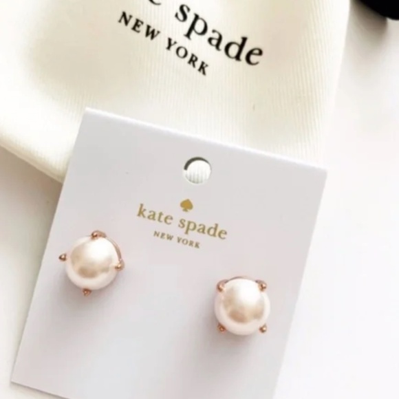 kate spade rose gold pearl studs. - Picture 1 of 5